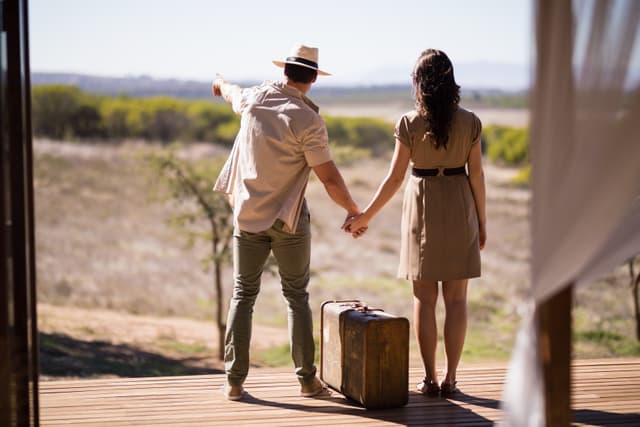 Romantic Getaways & Honeymoons 1